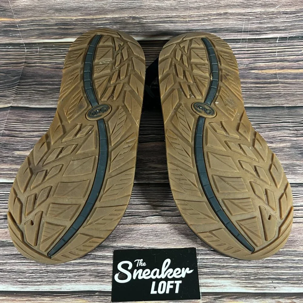 Chaco men size